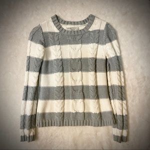 Old Navy Women Cozy Sweater - Medium